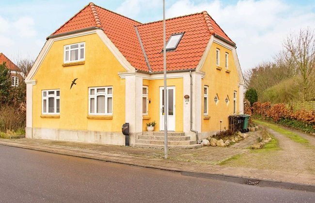 5 Person Holiday Home in Lemvig - Photo 1