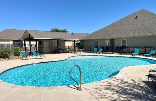 King Suite, 2 Bed 2 Bath, Sleeps 6 - Foto 5