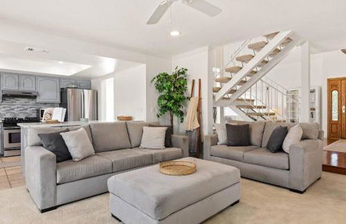 GOODE.HOMES | Luxury Home w/ Beautiful Garden - Foto 35