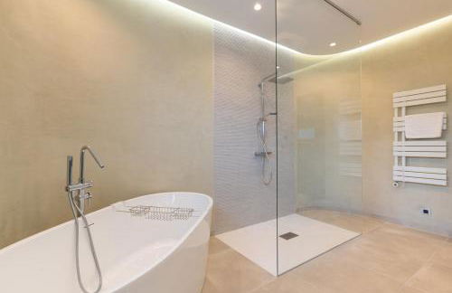 Villa Vista Verde Mijas Golf - Luxury with Optional heated pool & jacuzzi - Photo 74