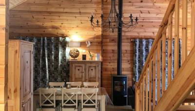 Chalet Le Familial - SPA & SAUNA - Serviettes - Peignoirs - Lits faits - Ménage inclus - Foto 5