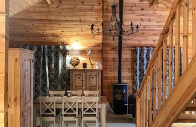 Chalet Le Familial - SPA & SAUNA - Serviettes - Peignoirs - Lits faits - Ménage inclus - Foto 5