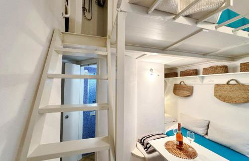 Tra i Vicoli di Sperlonga, Storia, Mare e Relax - Foto 6