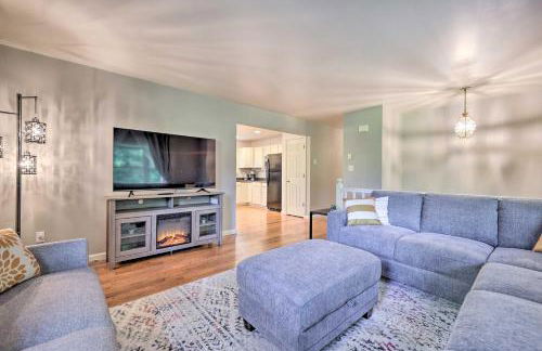 Hot Tub and Yard Stroudsburg Home in Poconos - Foto 1