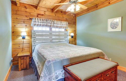 Private Boat Ramp and Dock Kentucky Lake Cabin! - Foto 11