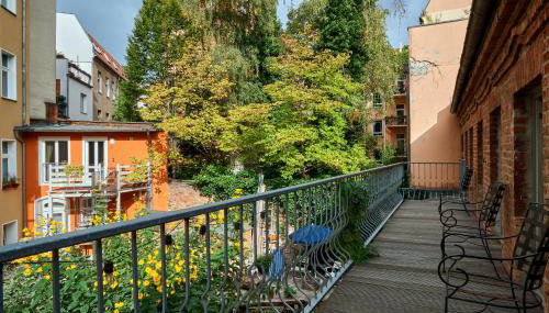 Beautiful Backyard Remise - Foto 4