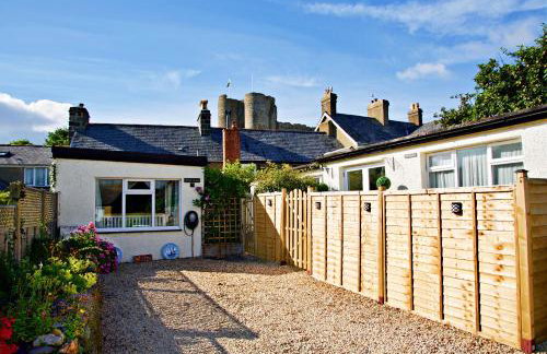 Porthyraur castle view, beach, parking,EV point Pet friendly - Foto 34