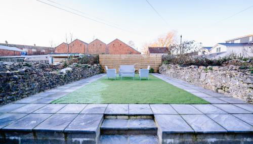 10BR 4Bath Home, Stag Do, Contractors, Big Group - Foto 4, Garden, Garden view