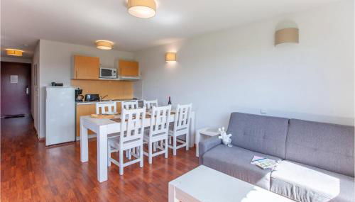 Beautiful Apartment In Cassen - Foto 4