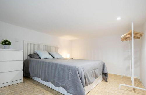 Loft reformado en Marques de Vadillo con patio privado - Photo 22