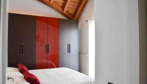 CA' GIALLA 5 - sul Lago di Lugano, Dog friendly, Balcone & Parcheggio - - Foto 4, wardrobe