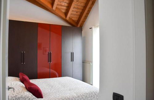 CA' GIALLA 5 - sul Lago di Lugano, Dog friendly, Balcone & Parcheggio - - Foto 4