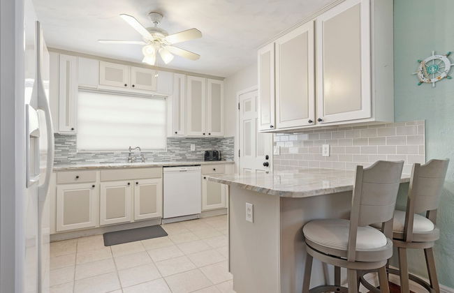 Plaza Cottage by Distinctive Beach Rentals - Foto 7