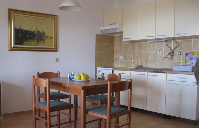 Apartmani Bako Komiza - Photo 20