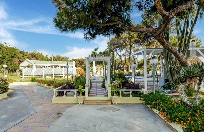 Beautiful Holiday Home With Private Pool - Foto 32