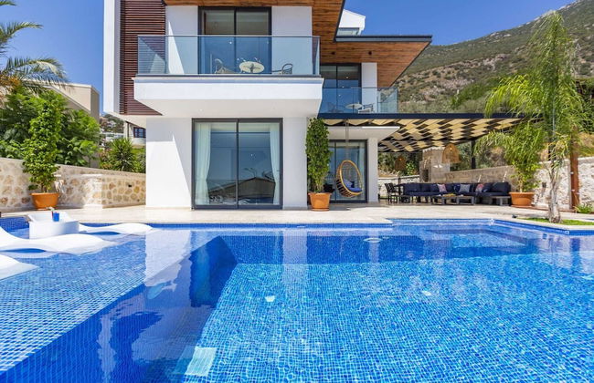 Luxurious 3 bed Villa Located in Kasantalya Turkey With Private Pool and gym - Photo 42