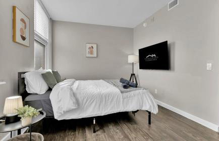 HEB203 Spacious & Stylish 2B Condo Downtown Fort Worth, Free Parking, Walk to Convention Center - Foto 9