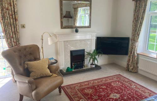 Exclusive 2 Bedroom Apartment with Summer House and Hot Tub - Foto 2