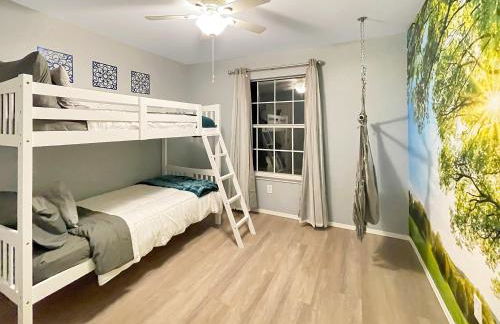 The Stay at Steuben Hot Tub 2 houses 6 BR - Photo 15