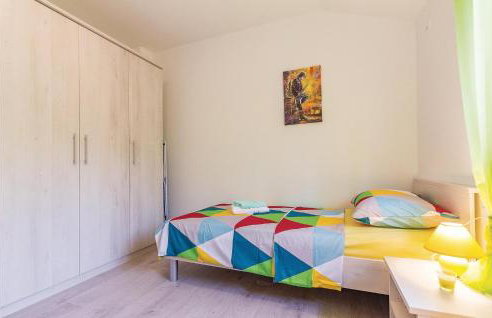 Three-Bedroom Holiday Home In Cetinici - Foto 31