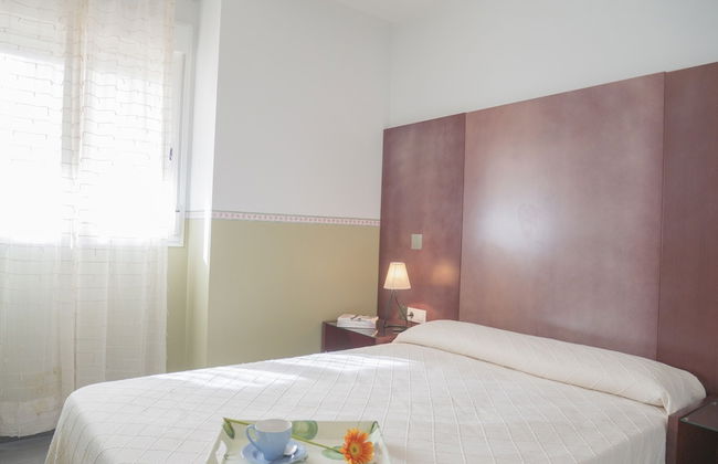 Apartamentos Marineu Arenas - Foto 1