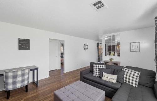 The Cozy Rustic Sequoia Wi-Fi & 2 Garage - Foto 7