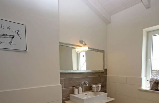 Northern Lights Modern Retreat - Photo 8