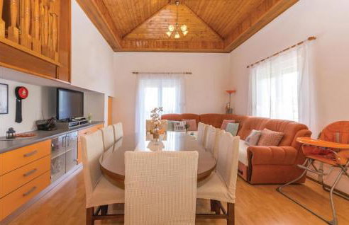 Nice Home In Nadin With Wifi - Photo 28