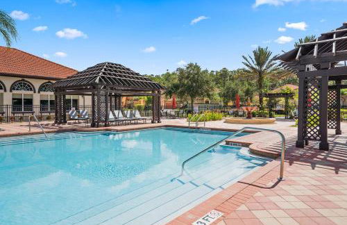 Family Retreat 6BR Villa with Private Pool, Spa & Theater near Disney - Foto 47