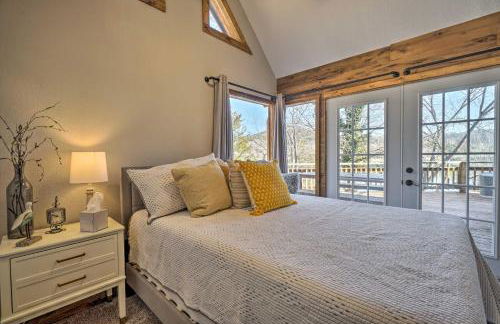 Lakefront Shell Knob Home with Deck and Gas Grill - Photo 11