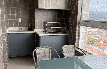 Apartamento Pé na Areia com Churrasqueira Carvão Wi Fi Grátis - Photo 3