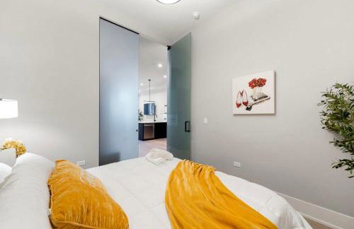 River North Central Home With Balcony - Foto 17