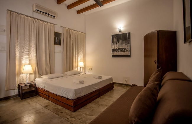 Serenity Lake Front Villa - Foto 43