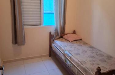 Casa Espaçosa com Piscina e Lazer Próxima ao Mar - Foto 6