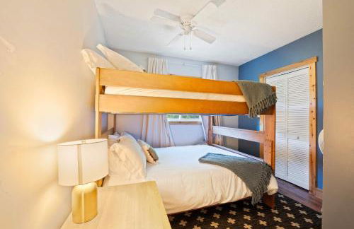 Cozy retreat on private estate with Hot Tub - Foto 39