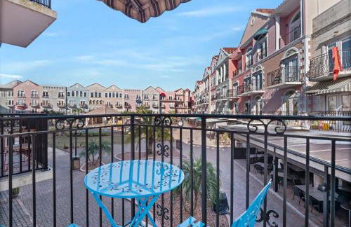 Couples Getaway - Sweet Retreat - European Village Best Location - Foto 14