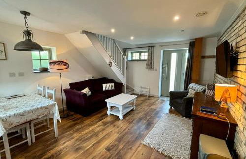 Little Bream - pretty cosy cottage, sea views, walk to the beach - Foto 34