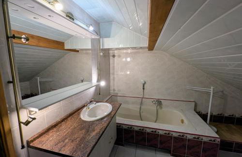 Gîte chaleureux dans les Vosges avec cheminée - FR-1-583-437 - Foto 24