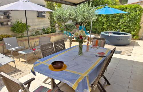 Villa Confort Jacuzzi Clim Parking classé 3 étoiles - Photo 3