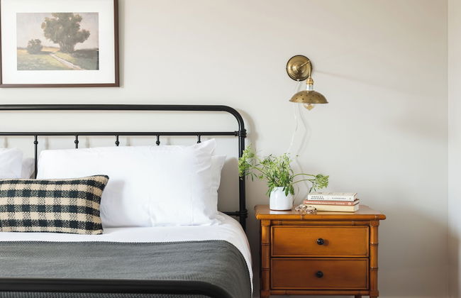 Cherokee by AvantStay – Contemporary Design in a Prime Location - Photo 14