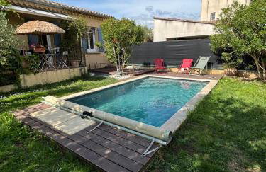 Gîte Lou Sabaï au pied des dentelles de Montmirail, piscine partagée - Foto 8