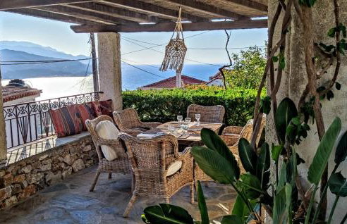 Hidden Gem with Sunset in the Aegean Sea, Two Traditional Homes in Ano Vathy, Samos - Foto 1