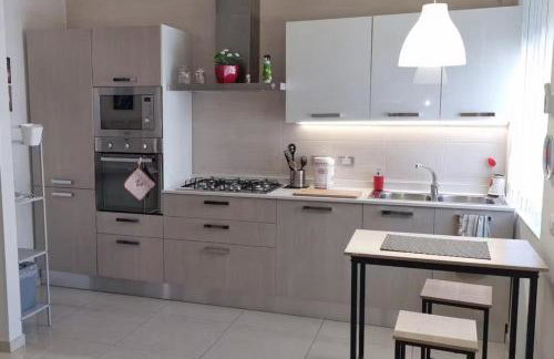 STARE A NAPOLI e RAGGIUNGERE SPLENDIDI DINTORNI - Photo 1