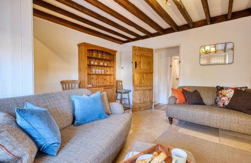 Hollyhocks 2 Bedroom House with Extra Sleeping Option - Wiltshire - Foto 13