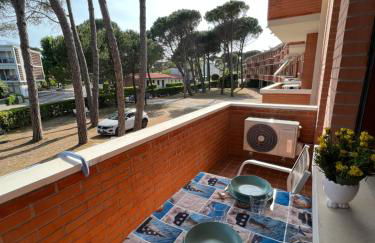 Twin Pine trees flats, near beach - Foto 13