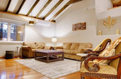 RelaxingRejuvenating 4BR 3 and half BA cabin Munds Park - Foto 5