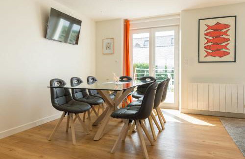 Tipoz'Immo - Maison de la Baie - vue mer et accès direct à la plage - animaux bienvenus - wifi inclus - linge inclus et lits faits - terrasse et jardin clos - parking gratuit - proche des commerces et des attractions touristiques - Foto 9