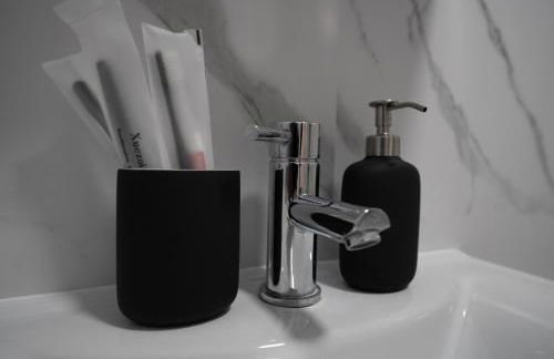 3BR Home Gem - sleeps 9 - Netflix - Near O2 & Greenwich Park - Foto 69