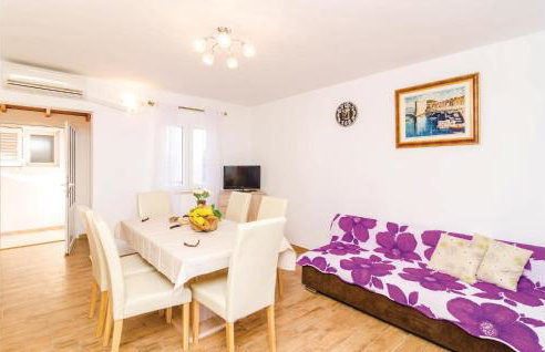 Six-Bedroom Holiday Home In Sipan - Foto 27