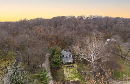 Riverside Retreat! - Photo 39